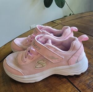 TODDLER GIRL'S SKETCHER DREAMY LITES SIZE 10